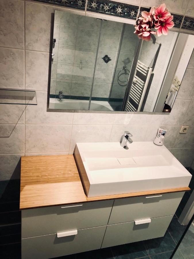 Wohnen Wie Zuhause - Zu Gast In Erfurt Exterior photo